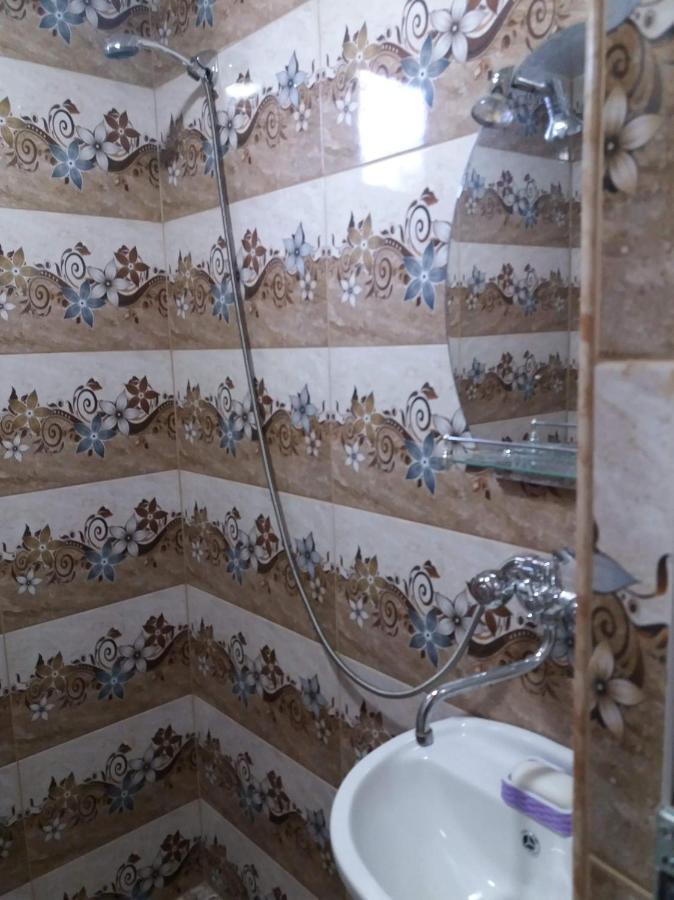 Beruka Guest House Kutaisi Eksteriør bilde